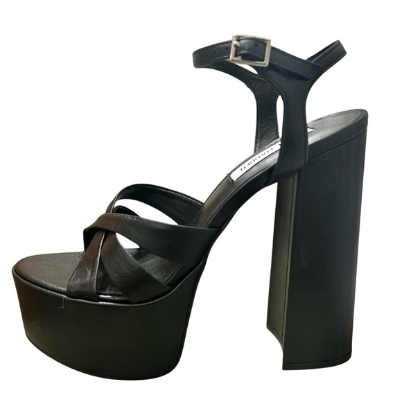 Steve Madden 9.5 Black Leather Y2K Grunge Chunky Platform Block Heel Sandals - Picture 1 of 13